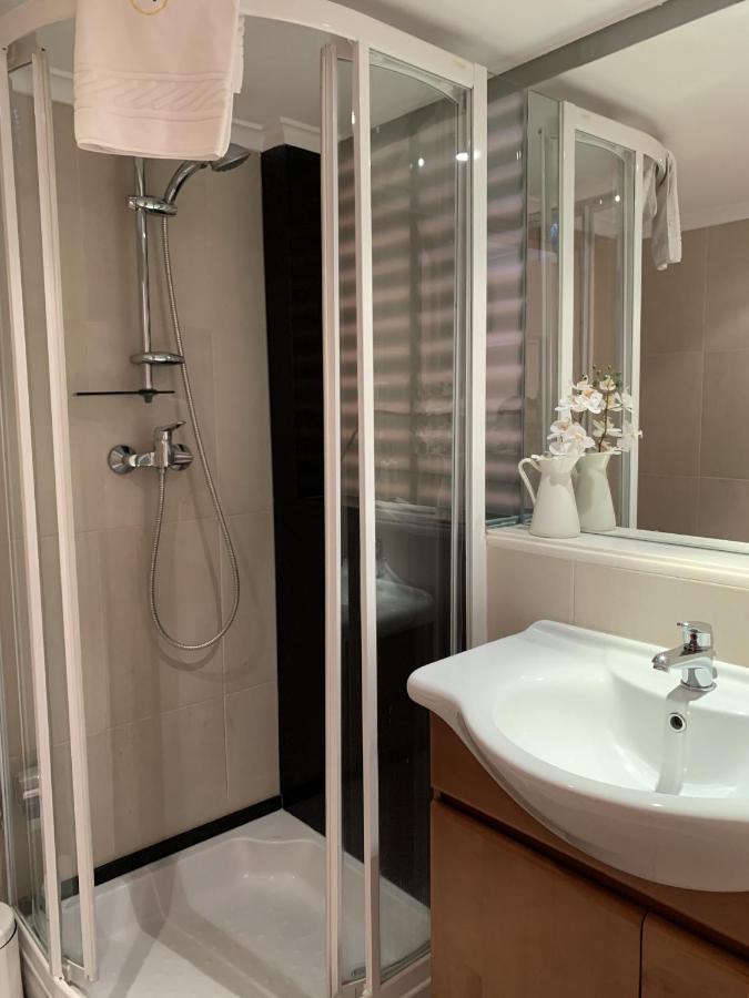 Duplex Apartment With Terrace In Cascais Downtown Kültér fotó