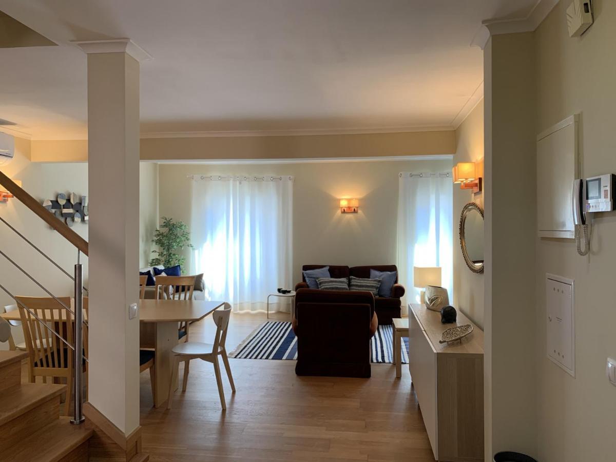 Duplex Apartment With Terrace In Cascais Downtown Kültér fotó